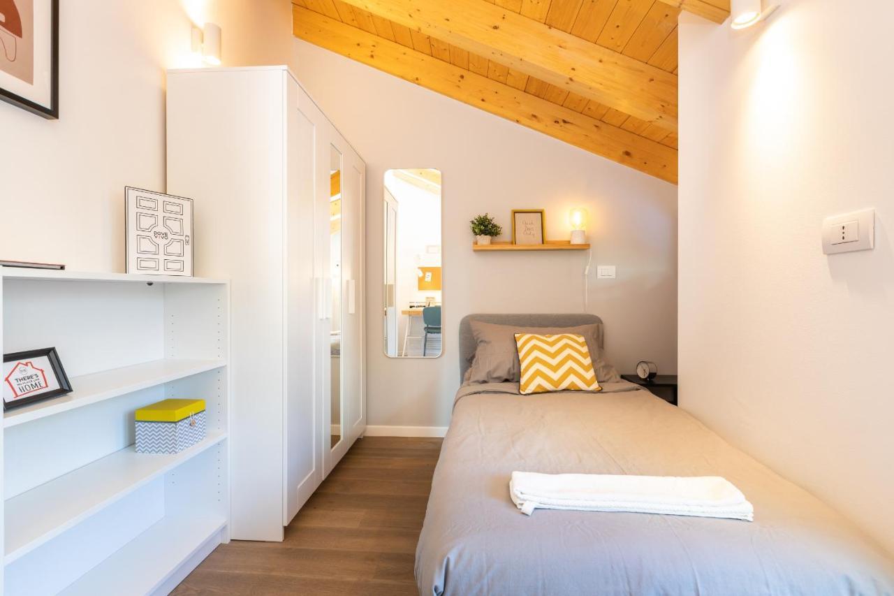 Joivy Contemporary Apartments In Historical Giambellino-Lorenteggio Milan Luaran gambar