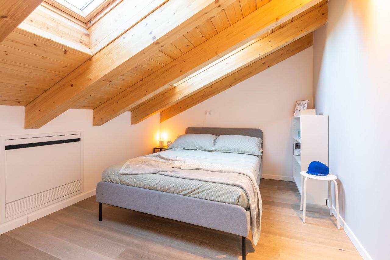 Joivy Contemporary Apartments In Historical Giambellino-Lorenteggio Milan Luaran gambar