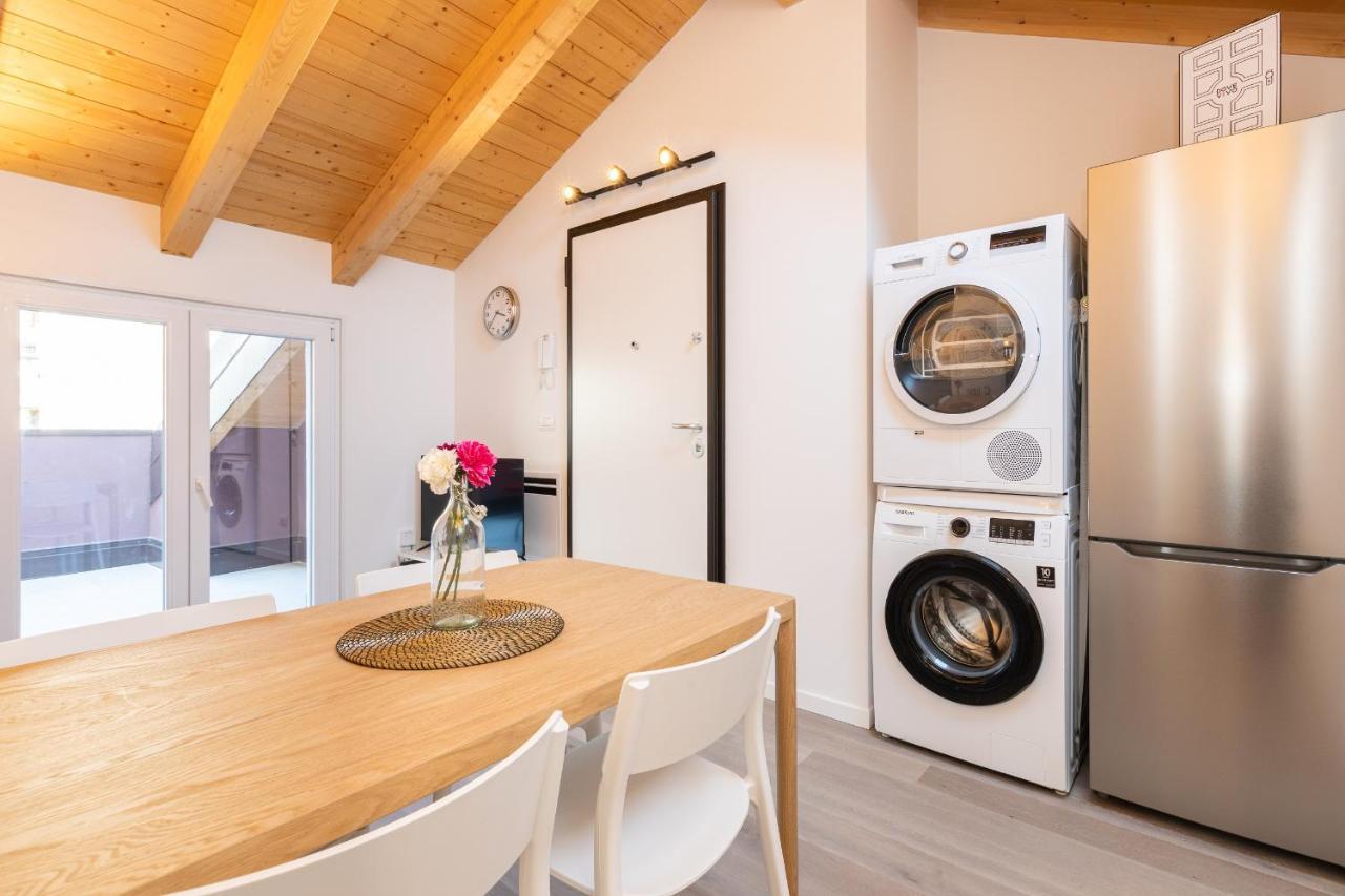 Joivy Contemporary Apartments In Historical Giambellino-Lorenteggio Milan Luaran gambar