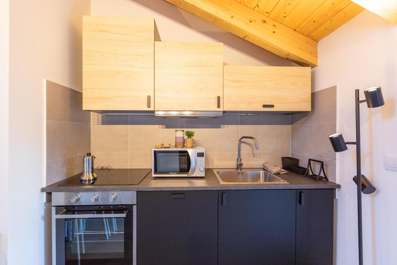Joivy Contemporary Apartments In Historical Giambellino-Lorenteggio Milan Luaran gambar